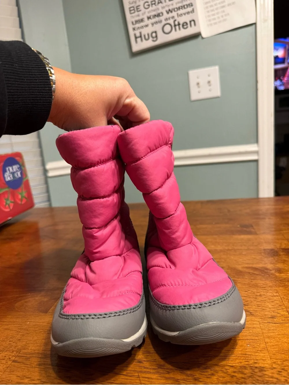 SOREL Kids Whitney Mid Waterproof Winter Boots Pink Ice/Quarry Size 6